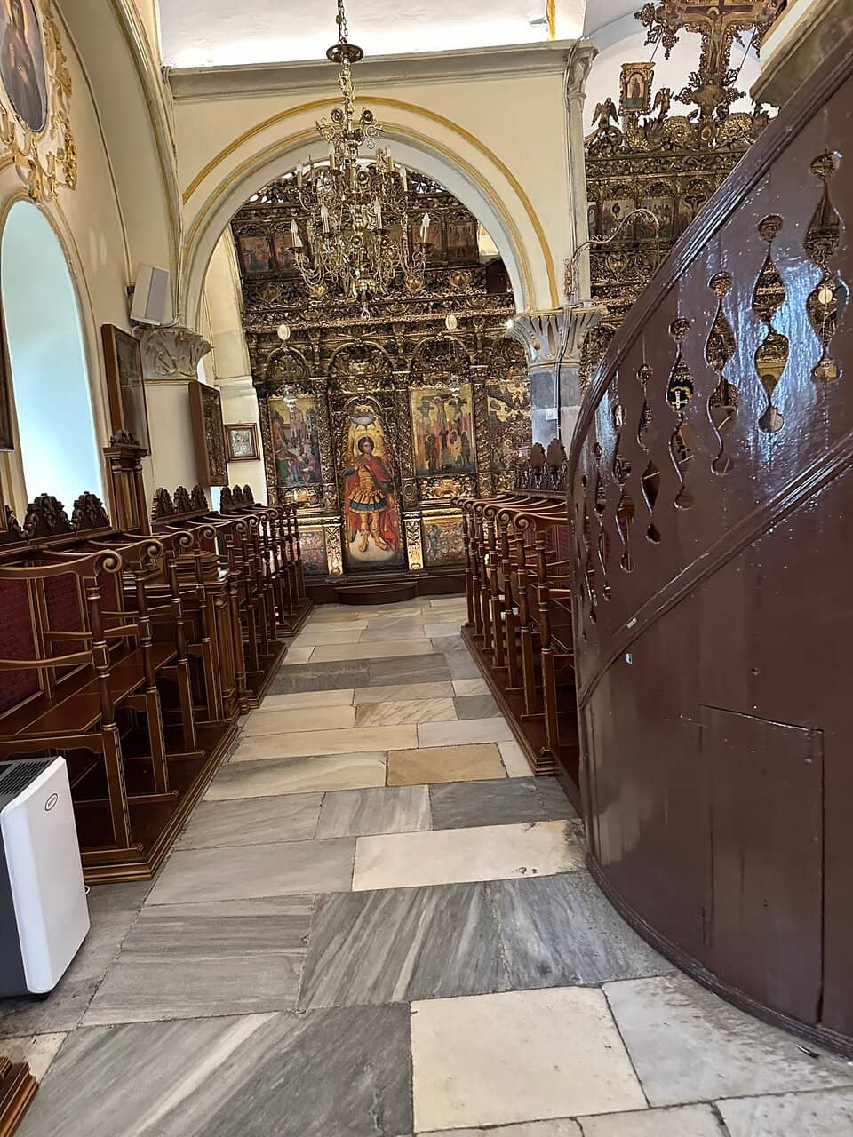 Ano Mera Village Charm