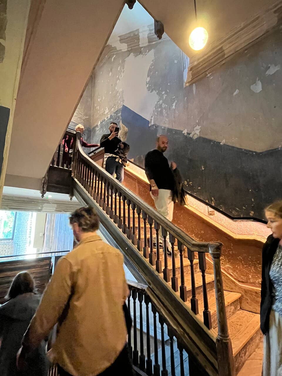 The Courtyard & Gardens