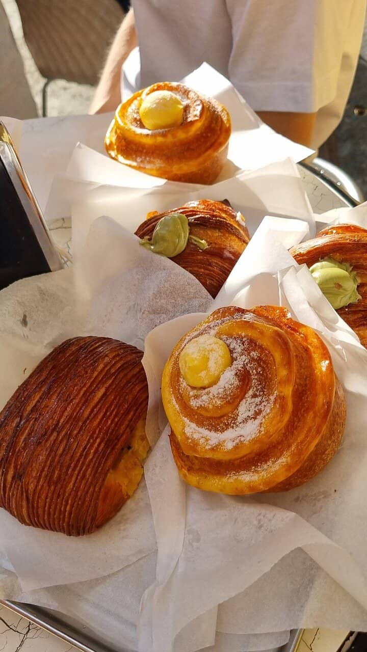 Specialty Coffee & Pastries