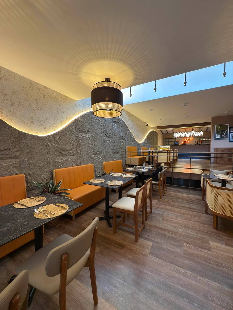 Delectable Hot Chocolate & Mango Smoothie