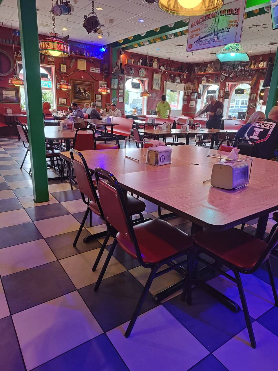 Delicious and Customizable Pizza