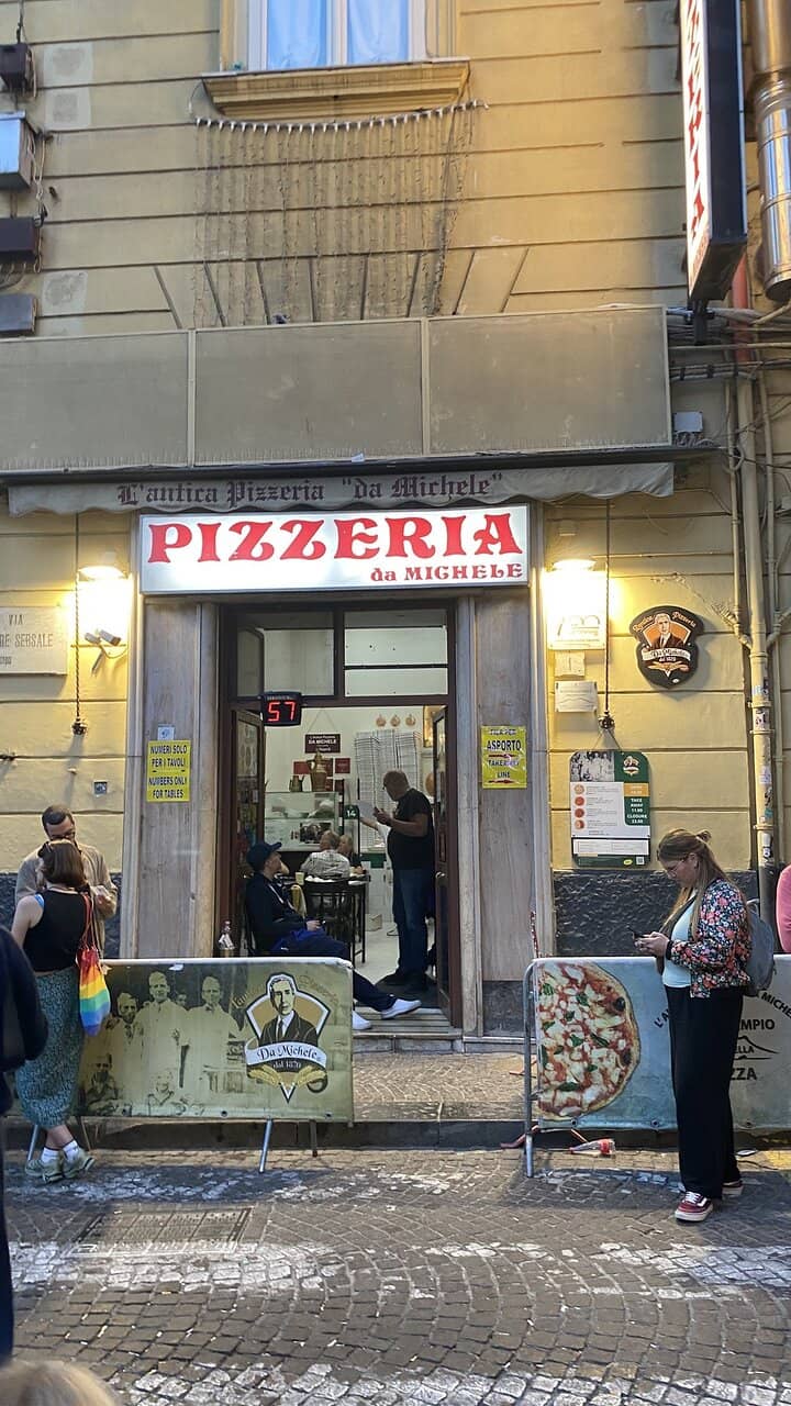 Simple Menu, Epic Taste