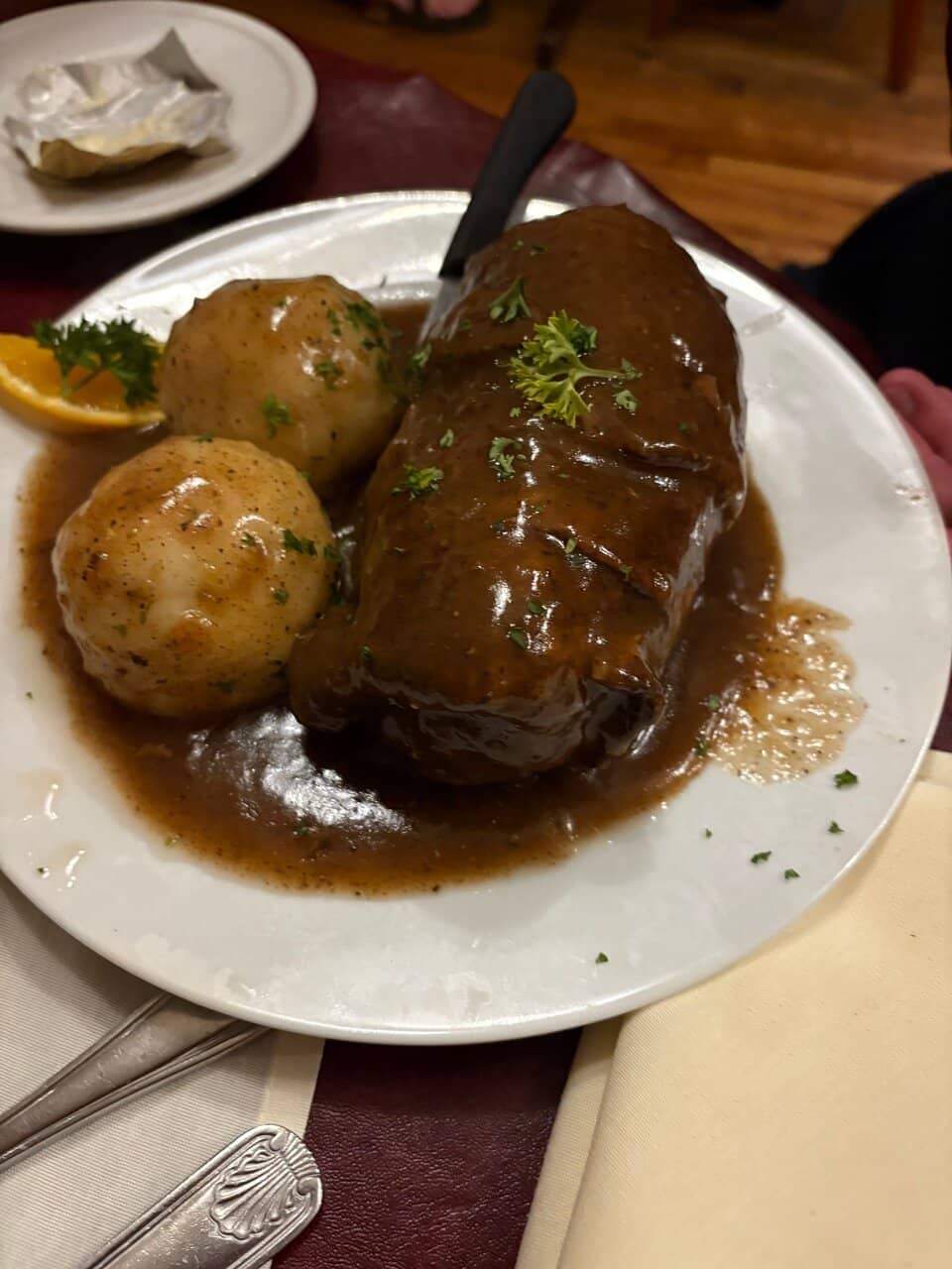 Cozy Atmosphere & Live Music