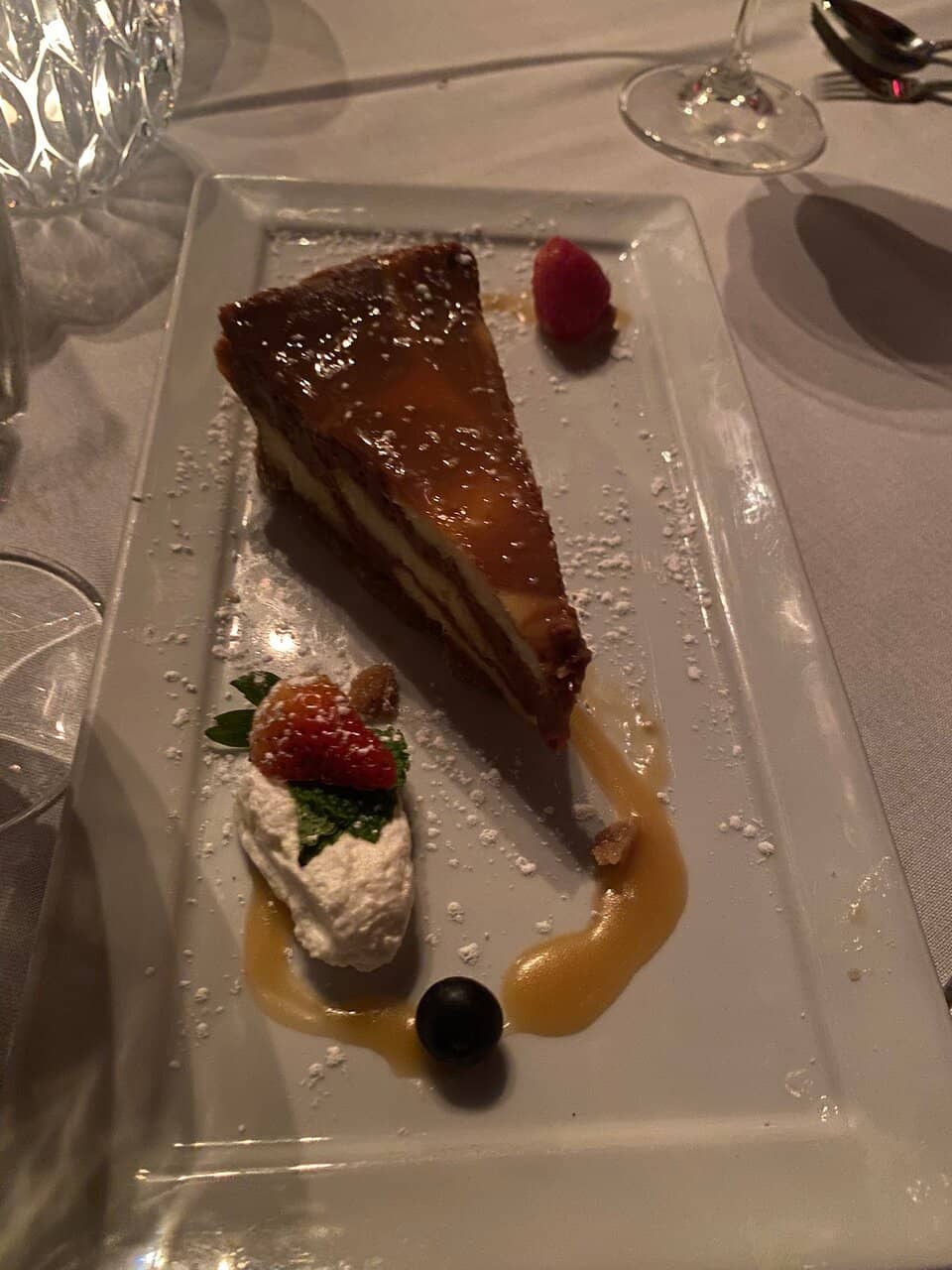 Intimate & Romantic Ambiance