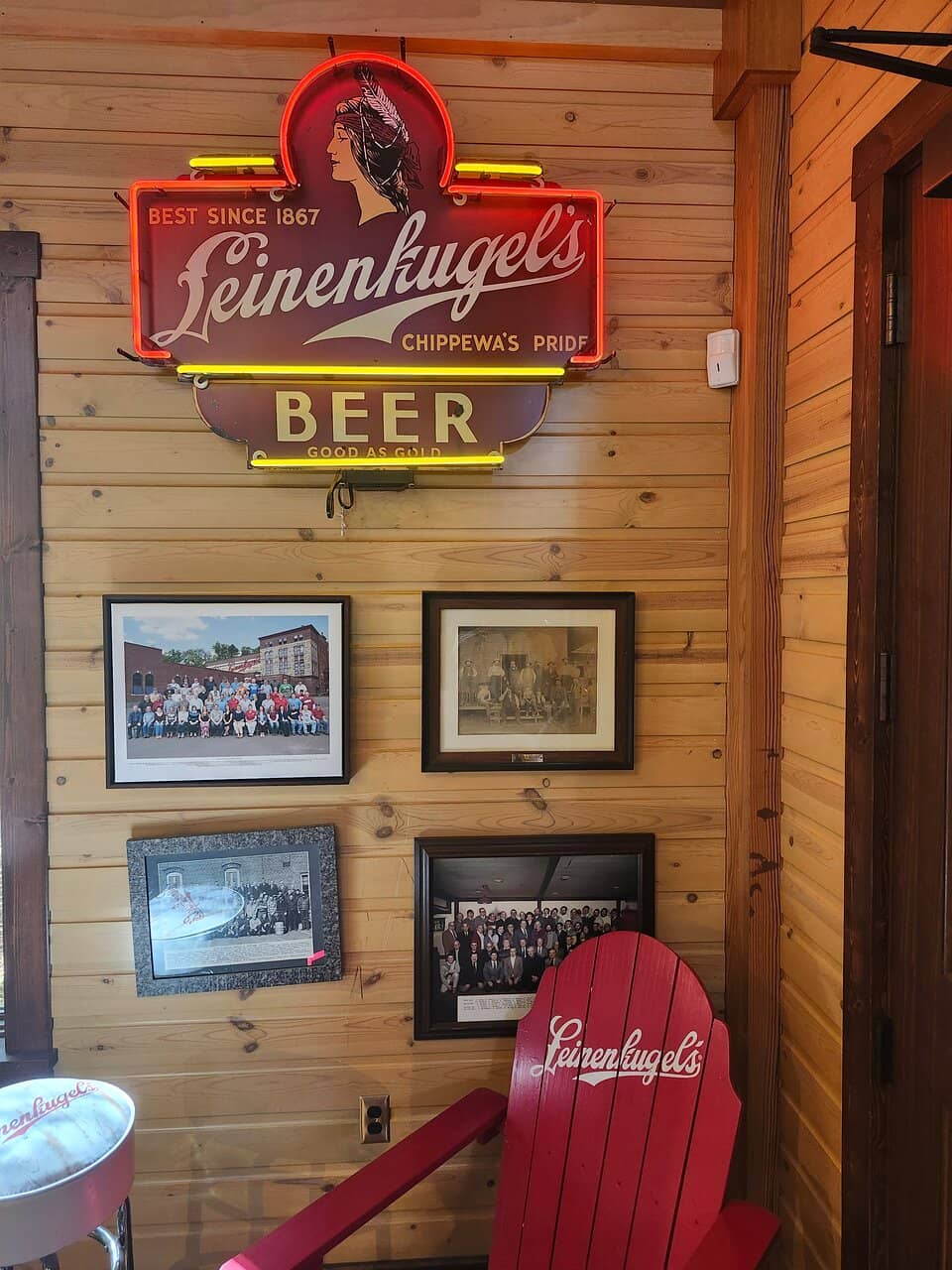 Heritage Circle & Grounds