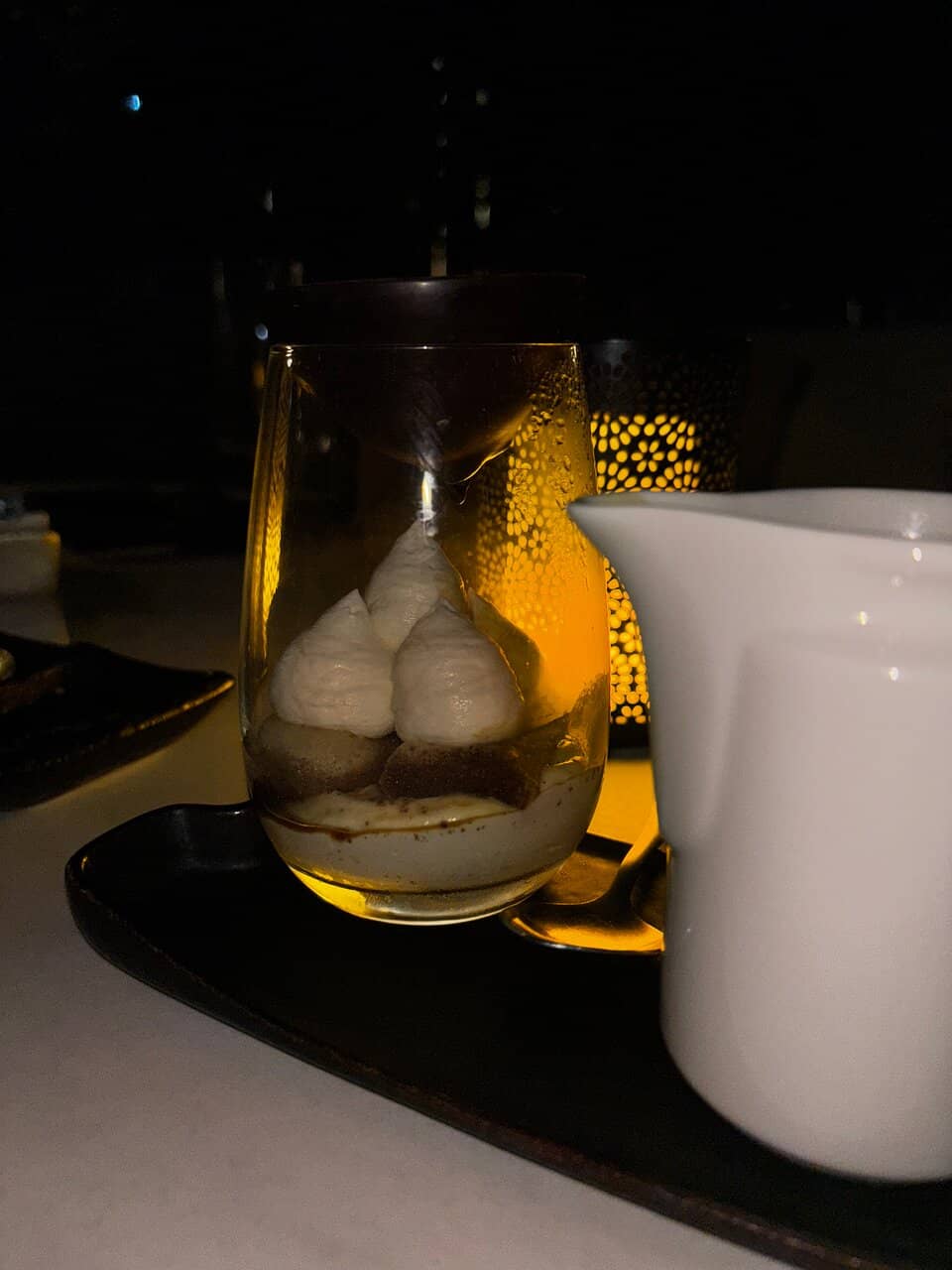 Chic Rooftop Ambiance