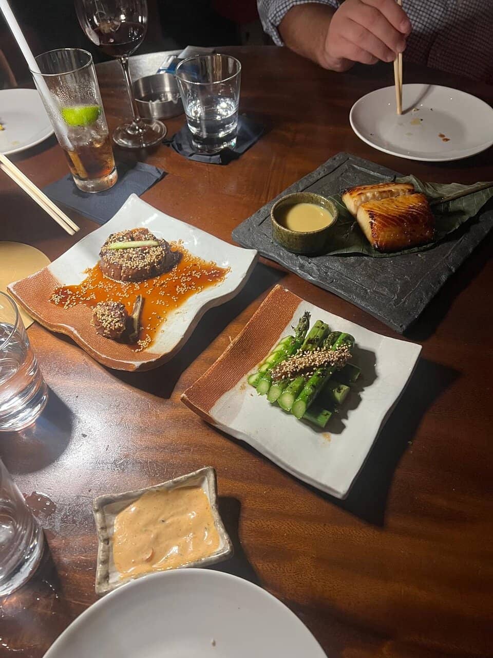 Vibrant Atmosphere & Live Music