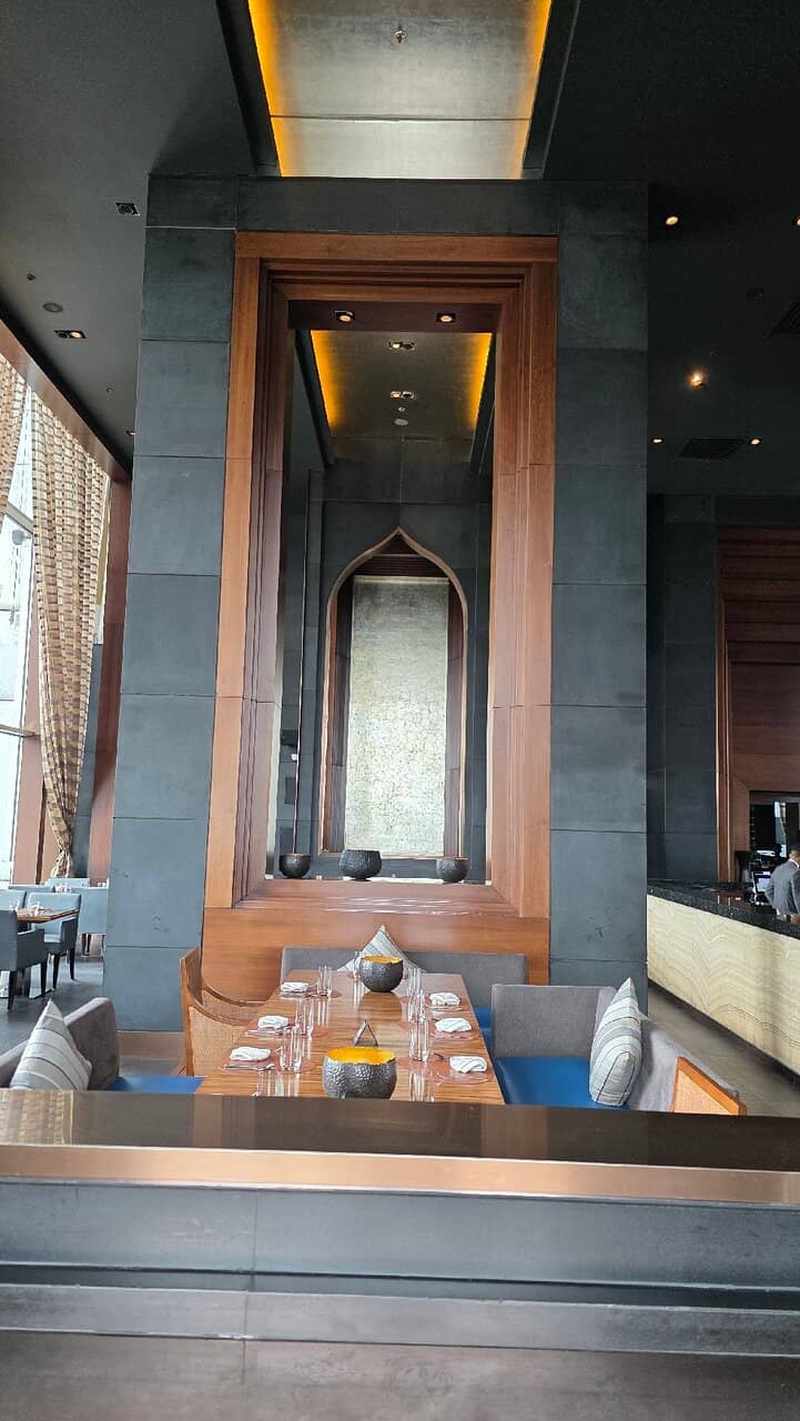 Chic Ambiance and Cocktails