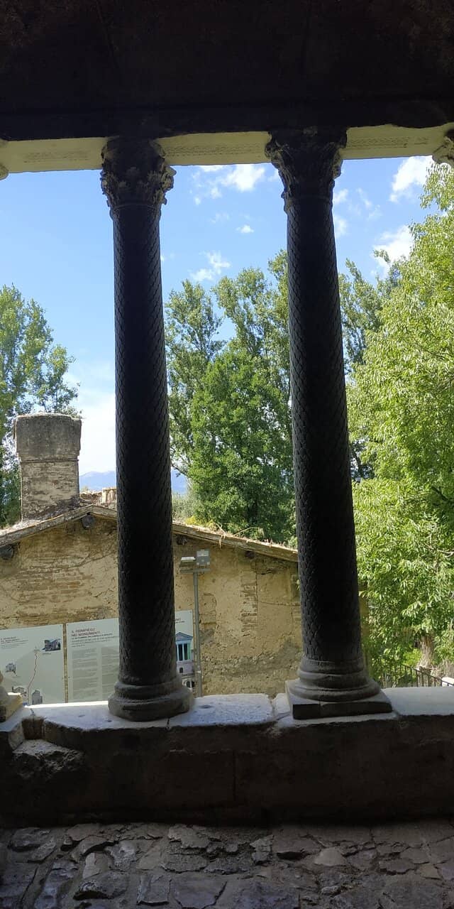 Clitunno River Setting