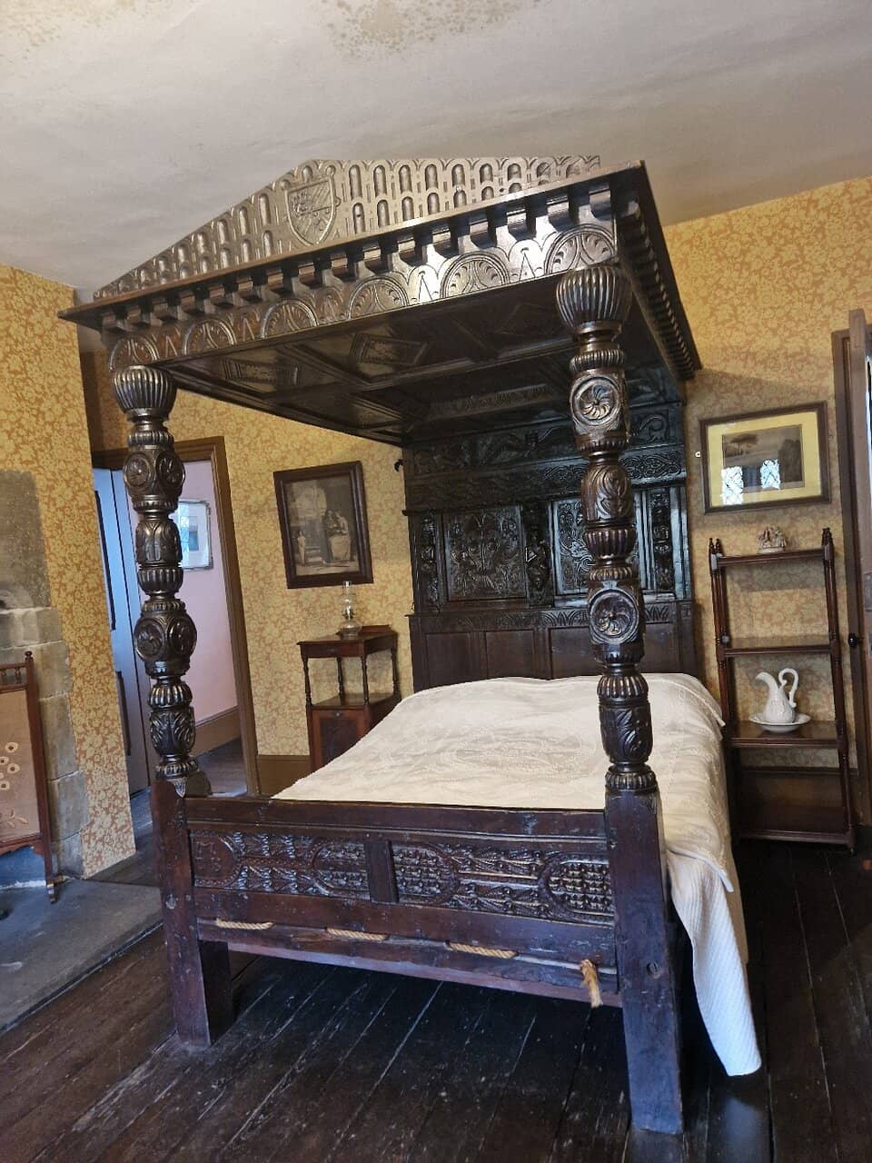 Woodland Walks and Kitchen Garden