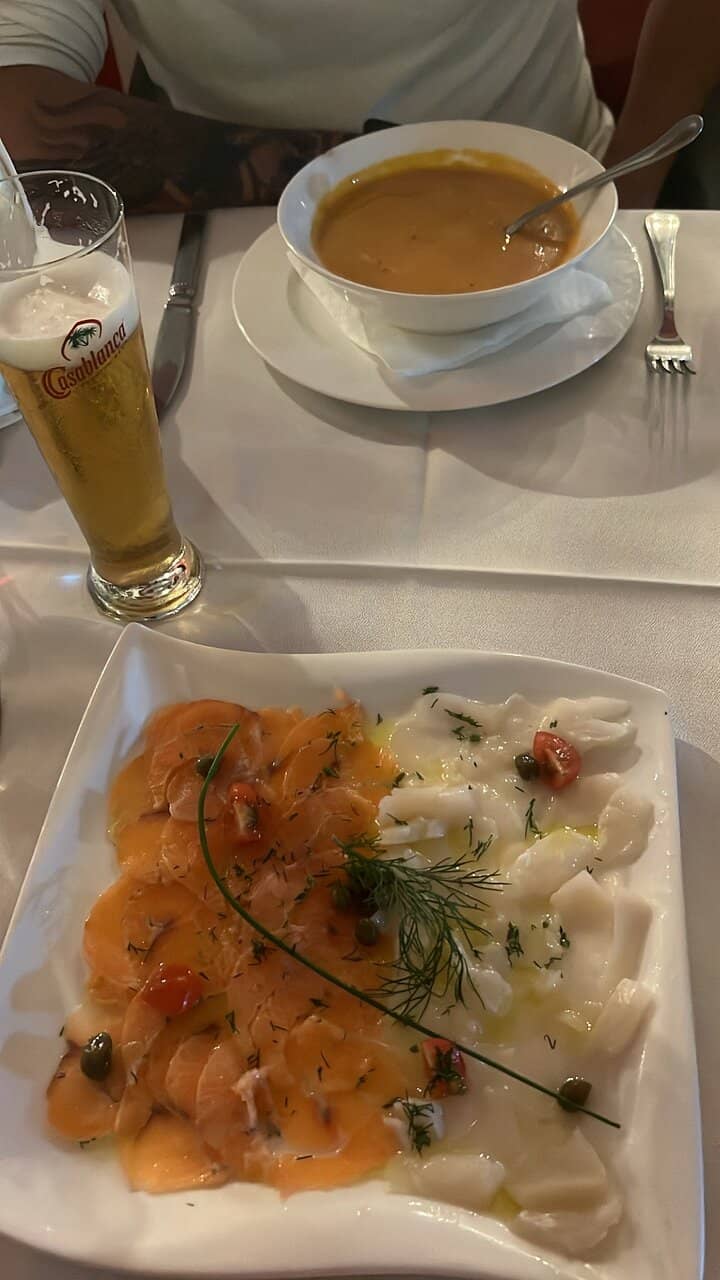 Intimate Candlelit Ambiance