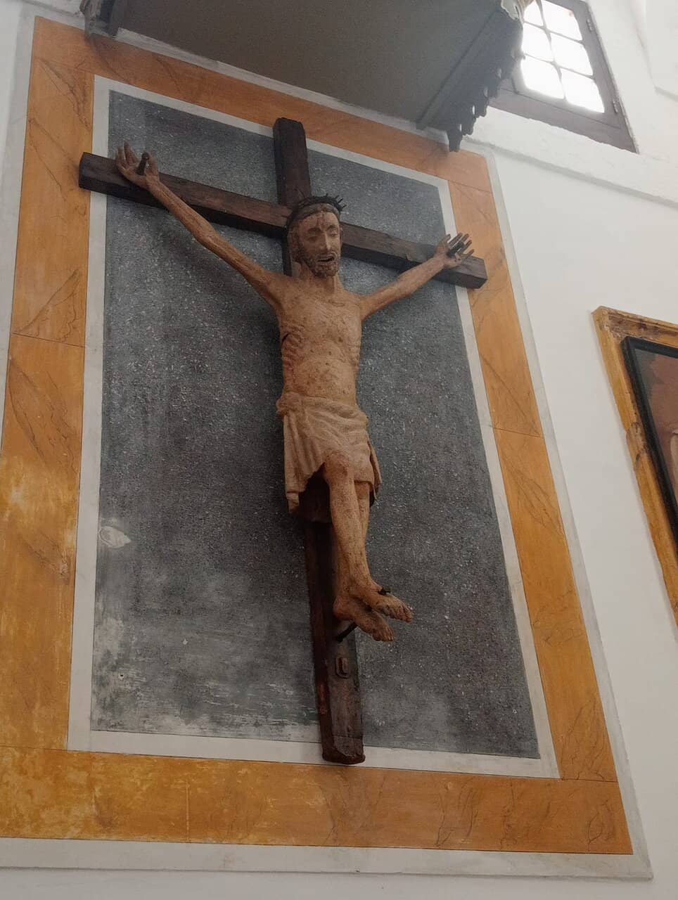 Crypt and Archaeological Finds