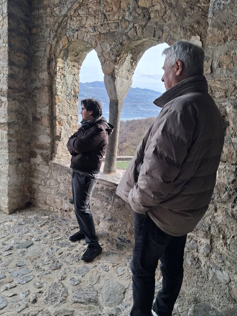 Panoramic Lake Views