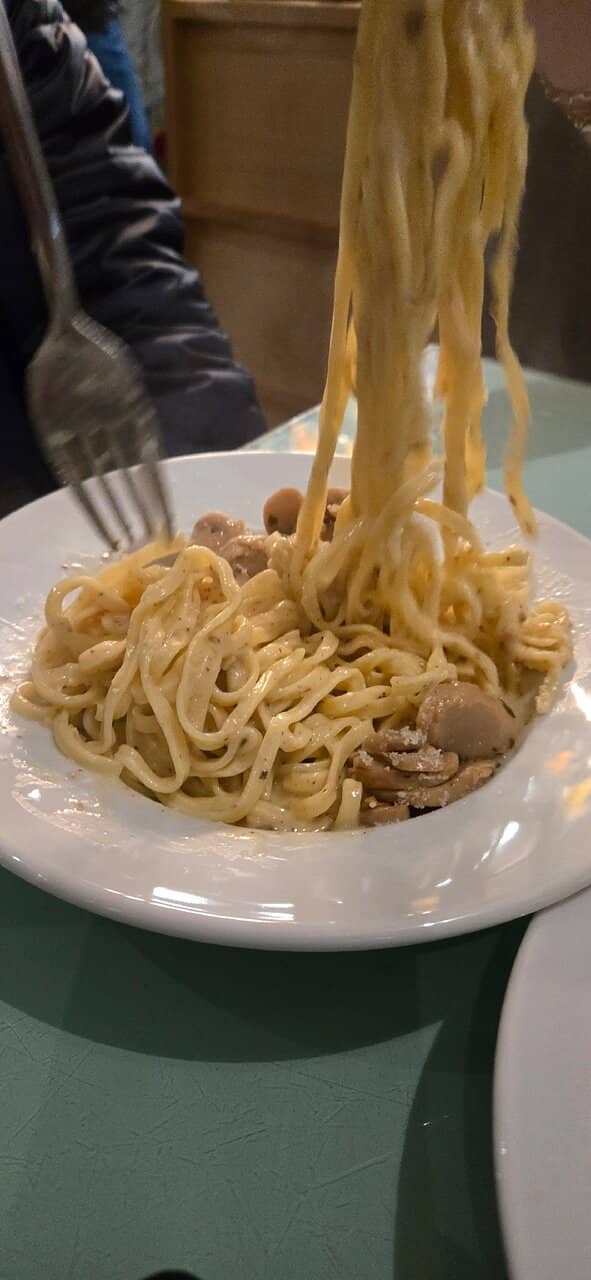 Artisan Gifts & Crafts