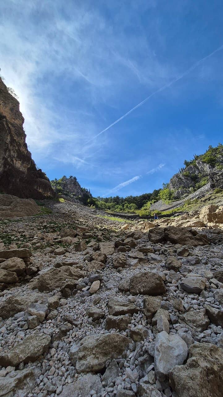 The Dry Lakebed Spectacle