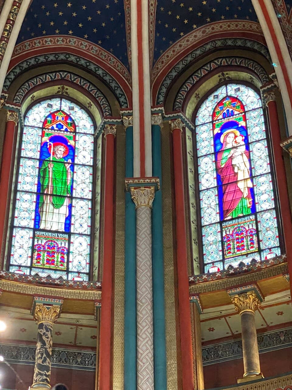 Gothic Vaults & Painted Stars