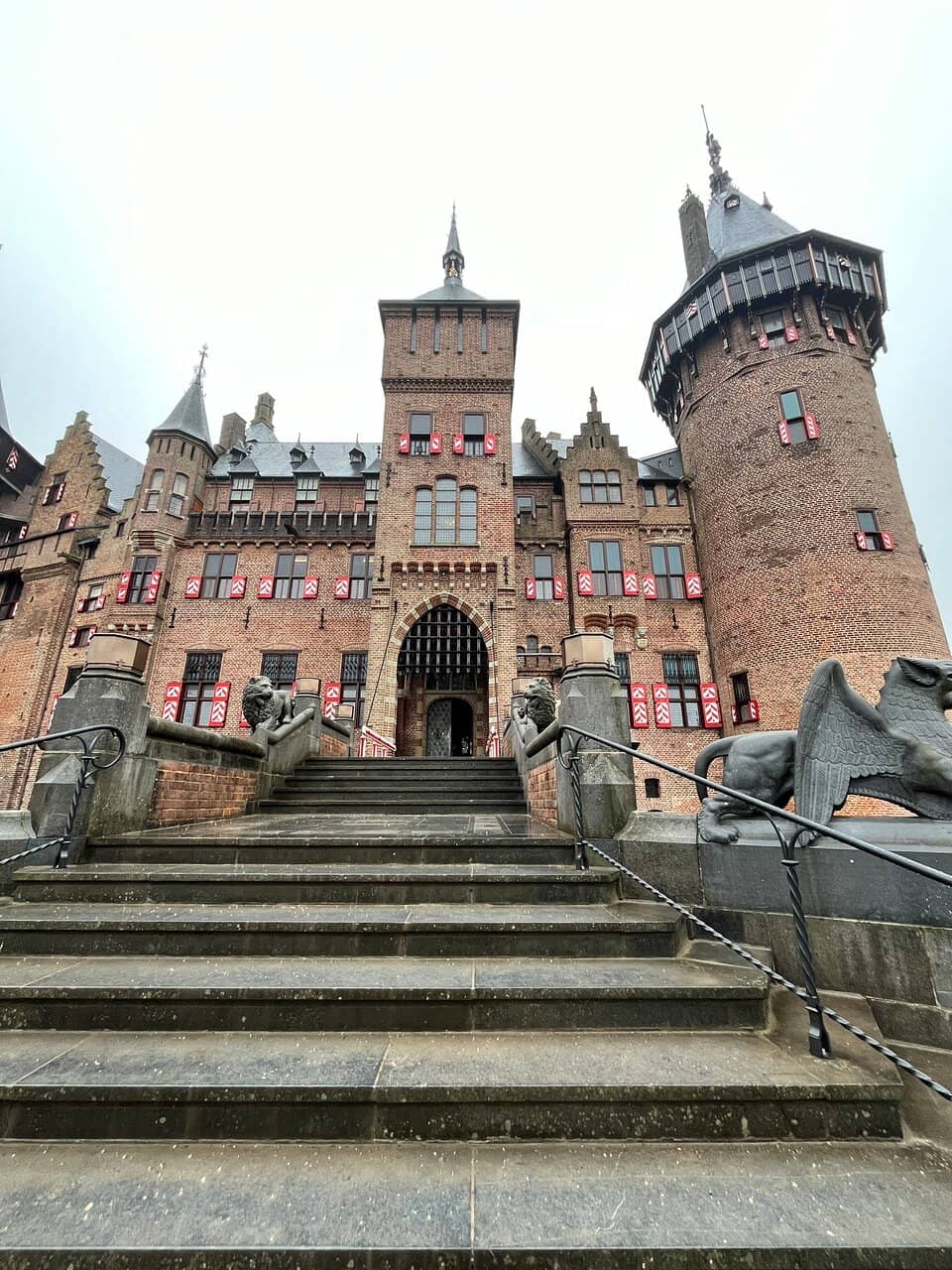 Expansive Landscaped Gardens