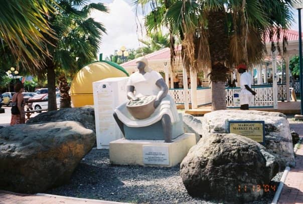 Local 'Lolos' and Food Trucks