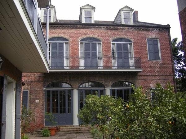 1830s Outdoor Kitchen