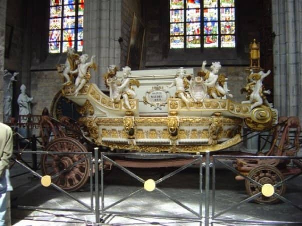 Saint Waltrude's Relics