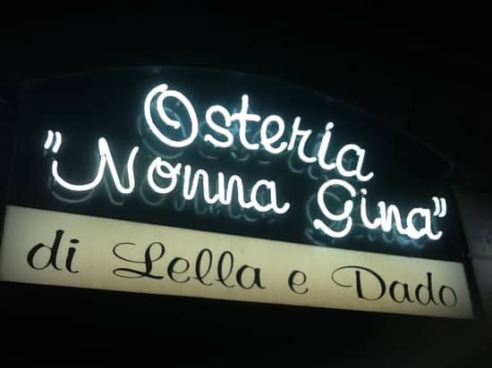 Warm, Welcoming Ambiance