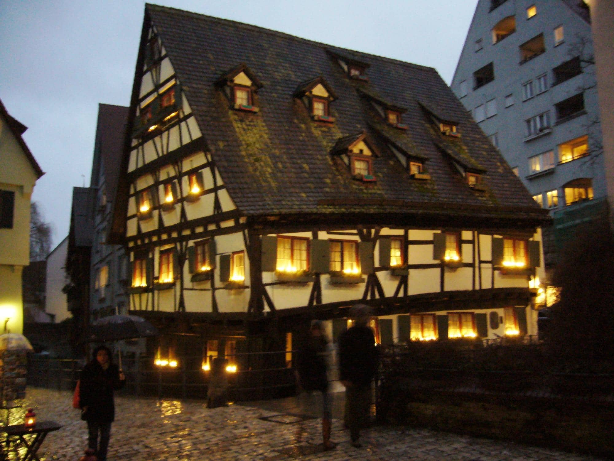 The Leaning Architecture