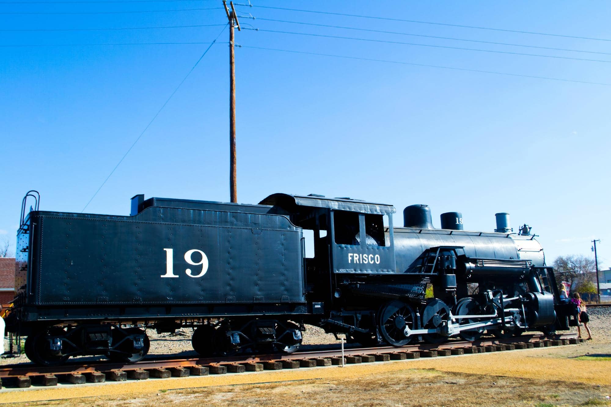 Outdoor Train Yard Tours
