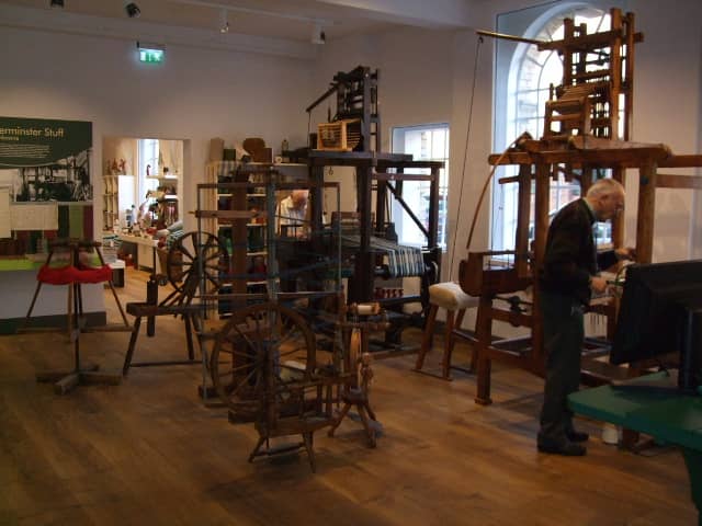 Authentic Carpet Displays