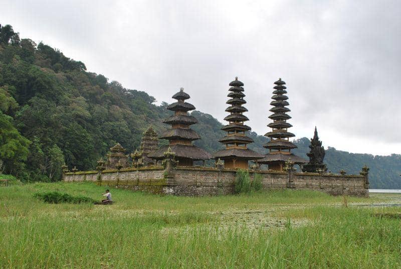 Canoe Ride on the Lake