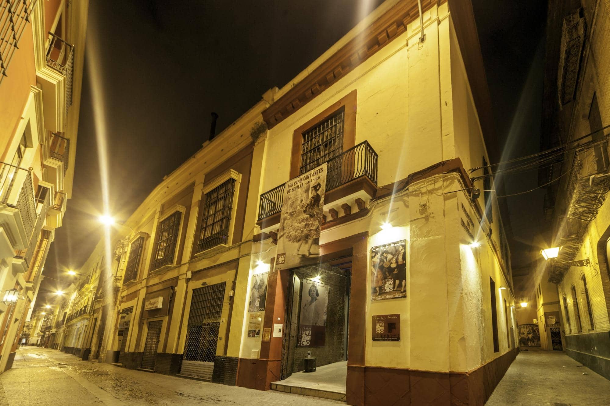 16th-Century Courtyard House