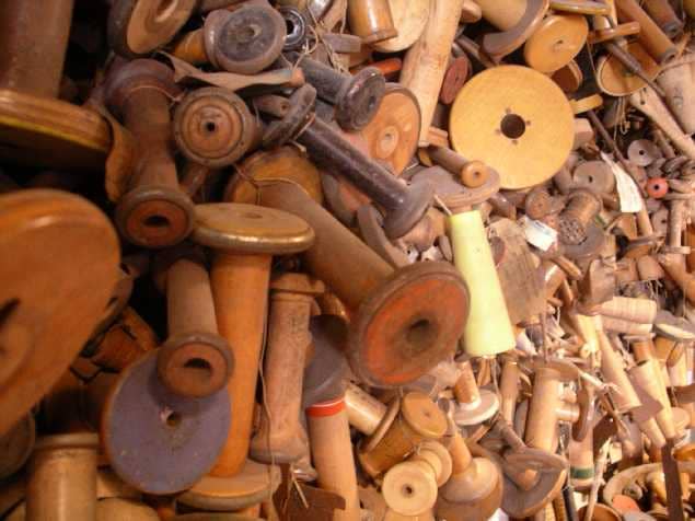 Working Textile Machinery