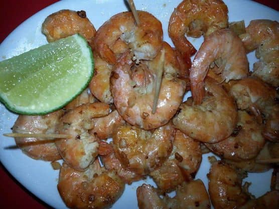 Camarão ao Alho e Óleo