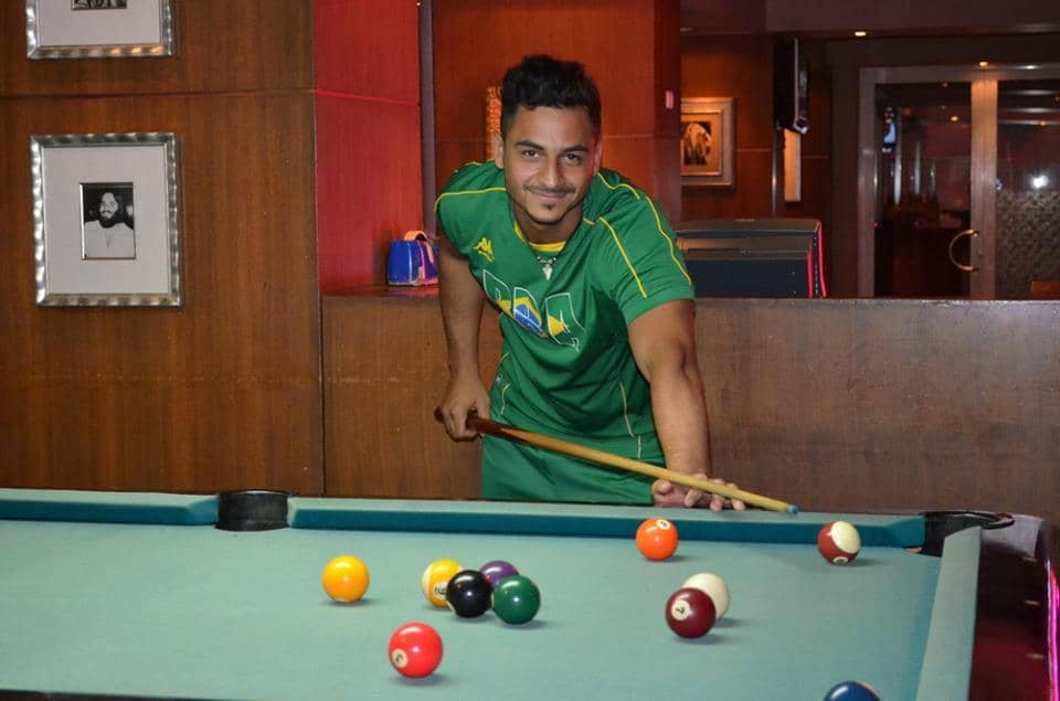 Live Music Extravaganza