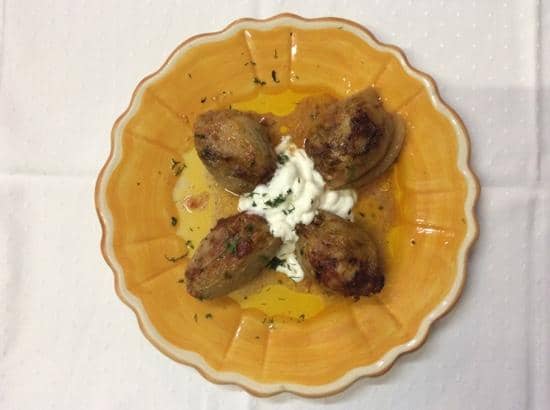 Cozy, Family-Owned Atmosphere