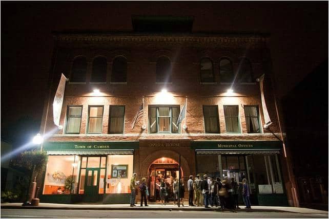 Live Music Performances