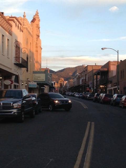 Diverse Live Performances