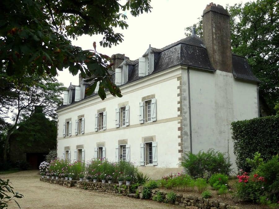 Attached Park and Gardens