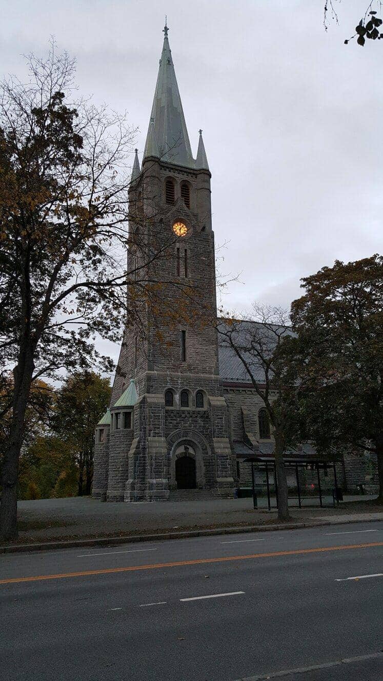 Eliplass Park Setting