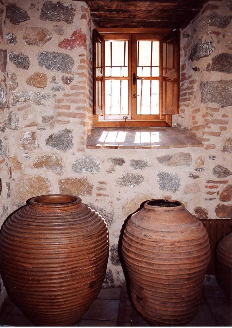Historic Courtyard Dining