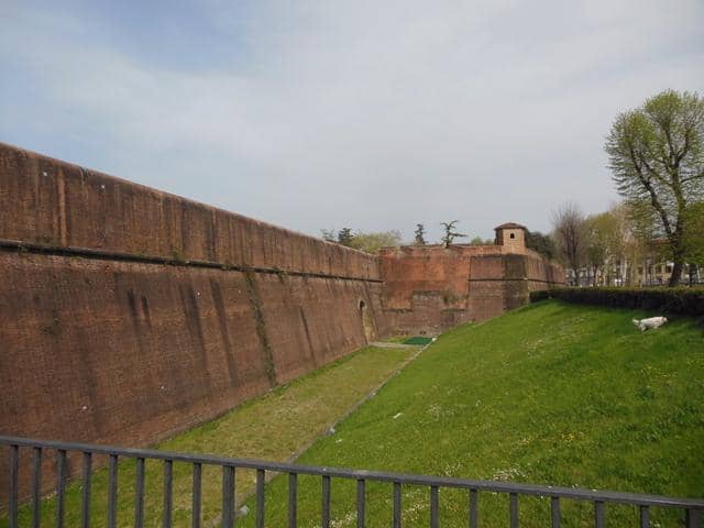 Pitti Uomo Street Style
