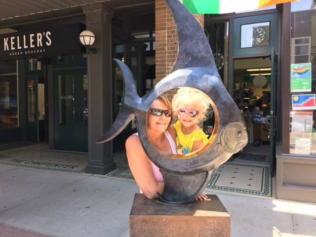 Phillips Avenue Stroll