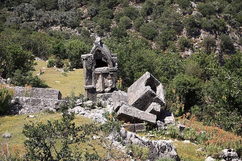 Panoramic Summit Views