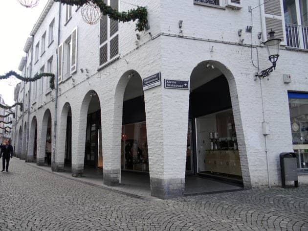 Luxury Retailers & Boutiques