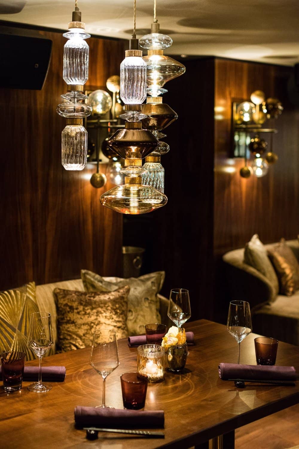 Elegant Ambiance and Cocktails