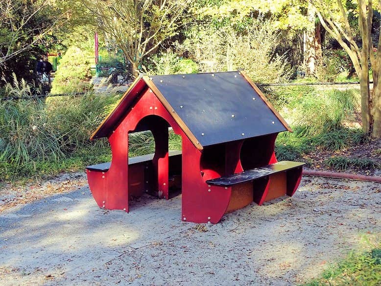 Underground Serpent Play Area
