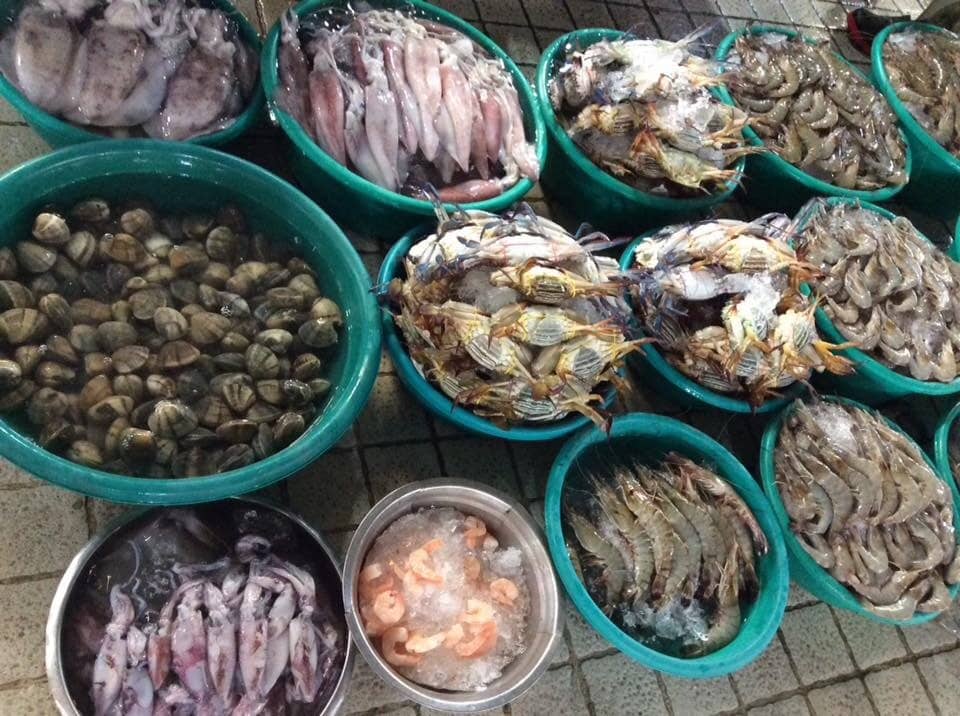 Vibrant Produce Stalls