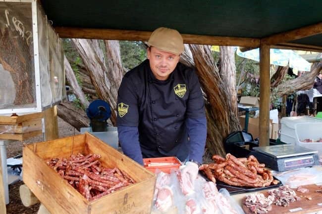 Vibrant Live Entertainment