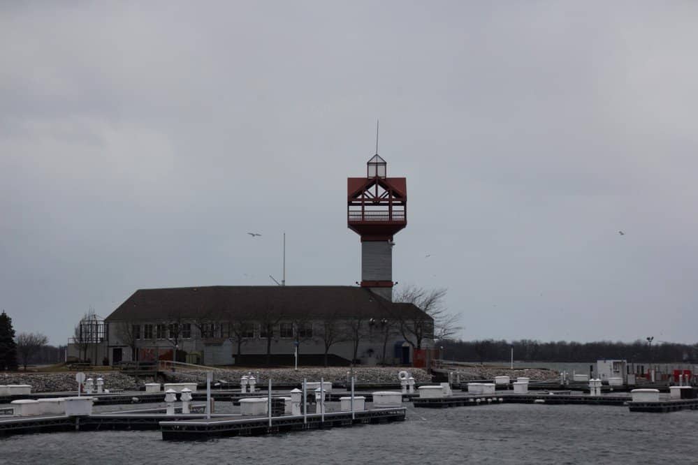 Iconic Skyline Views