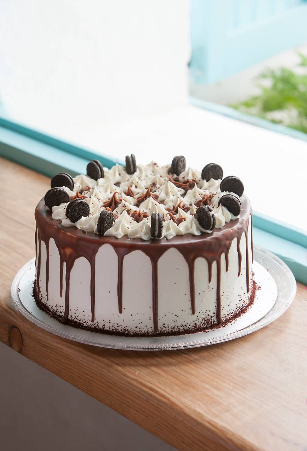 Signature Toasts and Cakes