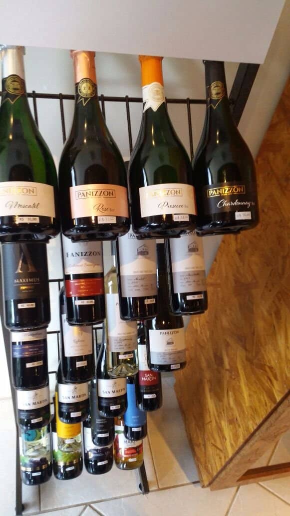 Blanc de Blanc Sparkling Wine